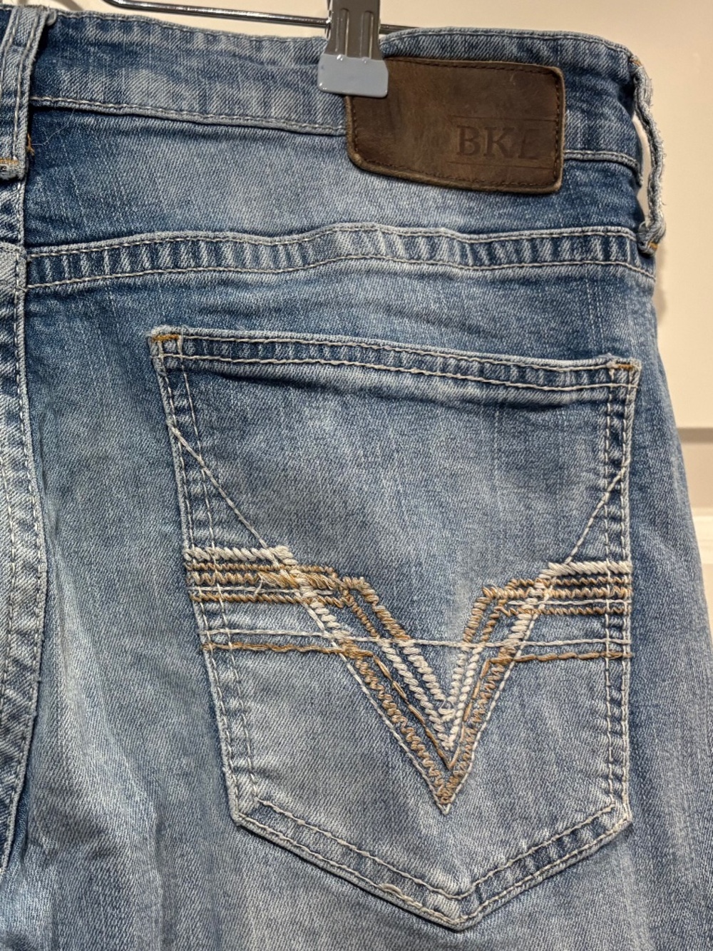 BKE Denim Men's Jake Stretch Straight Leg Jeans 34S GREAT Condition - Picture 6 of 6